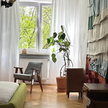 Mid-century * Cracovia